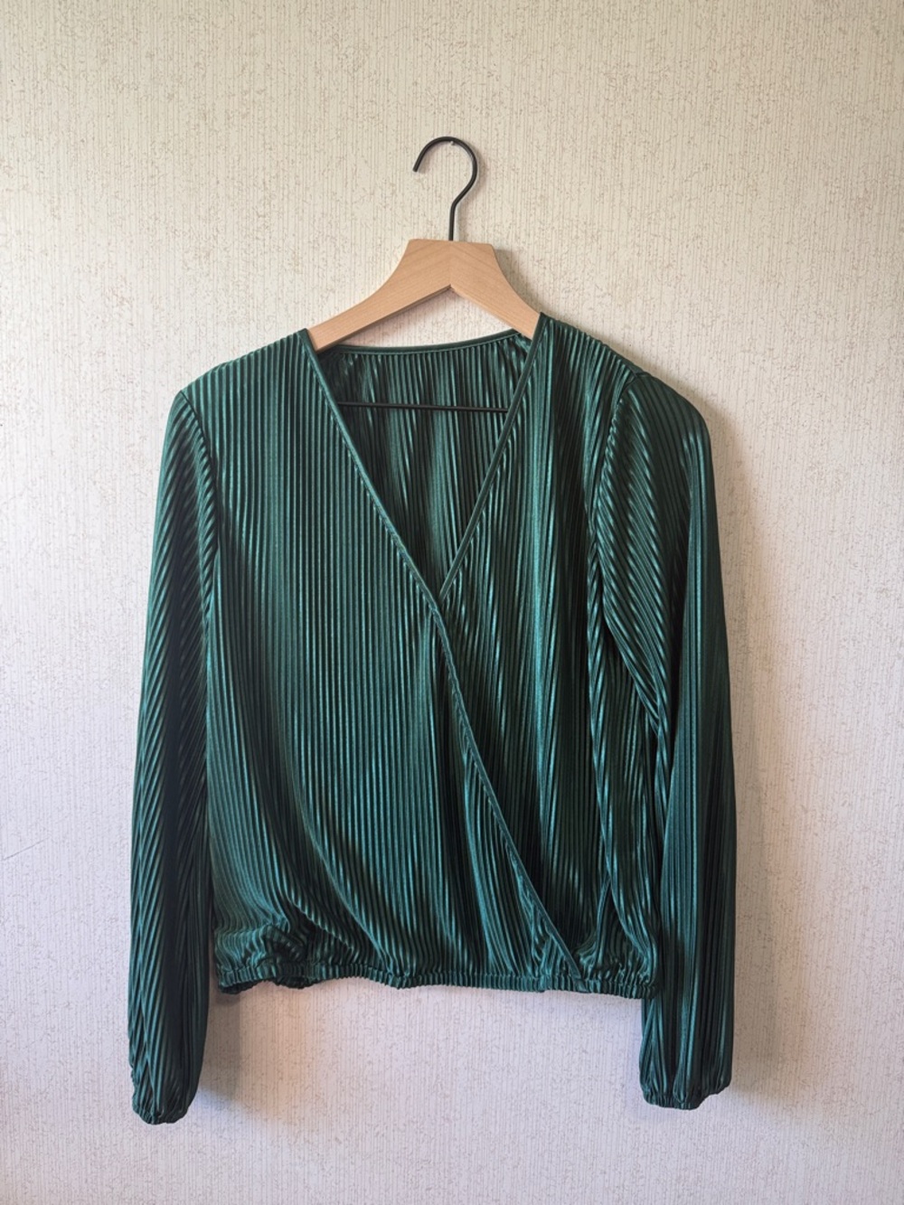 Cupshe Emerald Green Pleated Wrap-Style Blouse